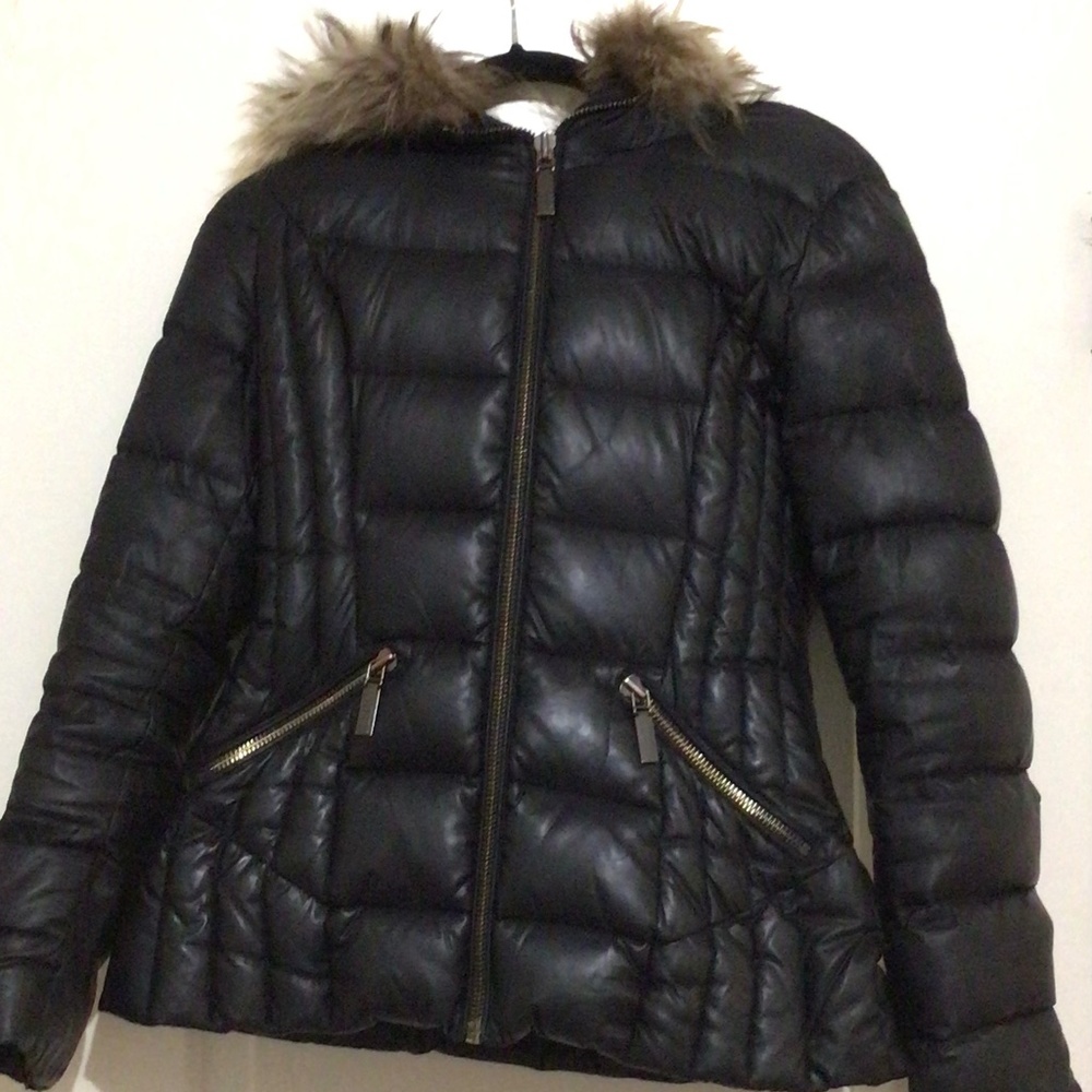 Ladies Dawn Levy black down coat with real fur hood trim. size S